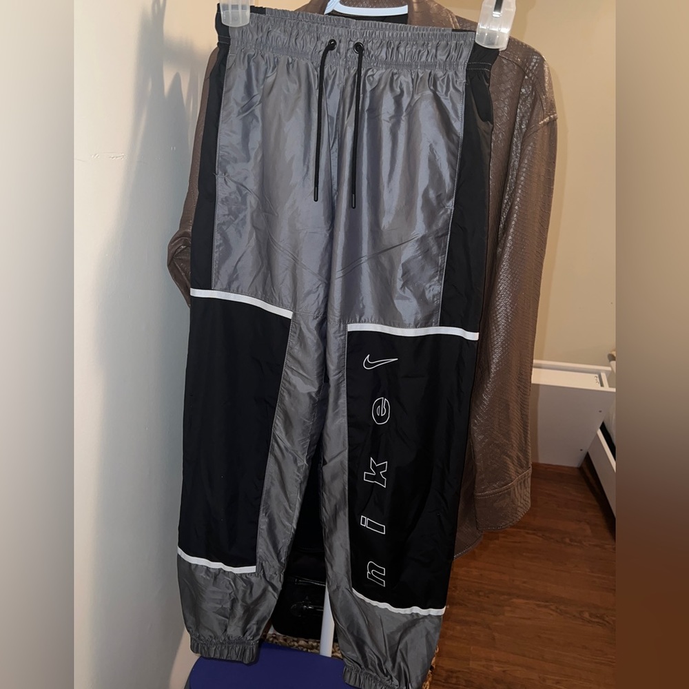 Nike pants size XS